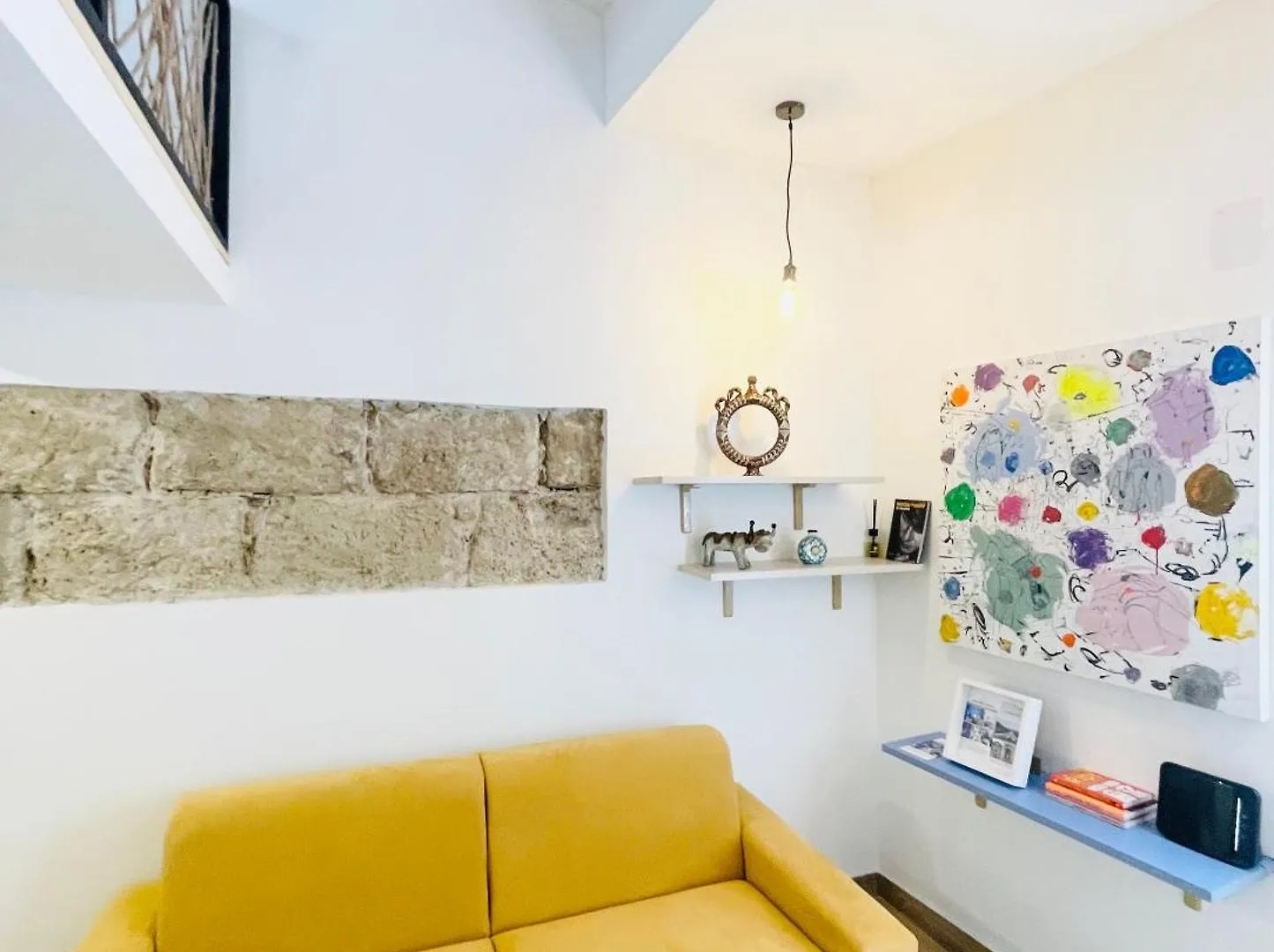 Dali Art Room Alghero 0*,  Italien
